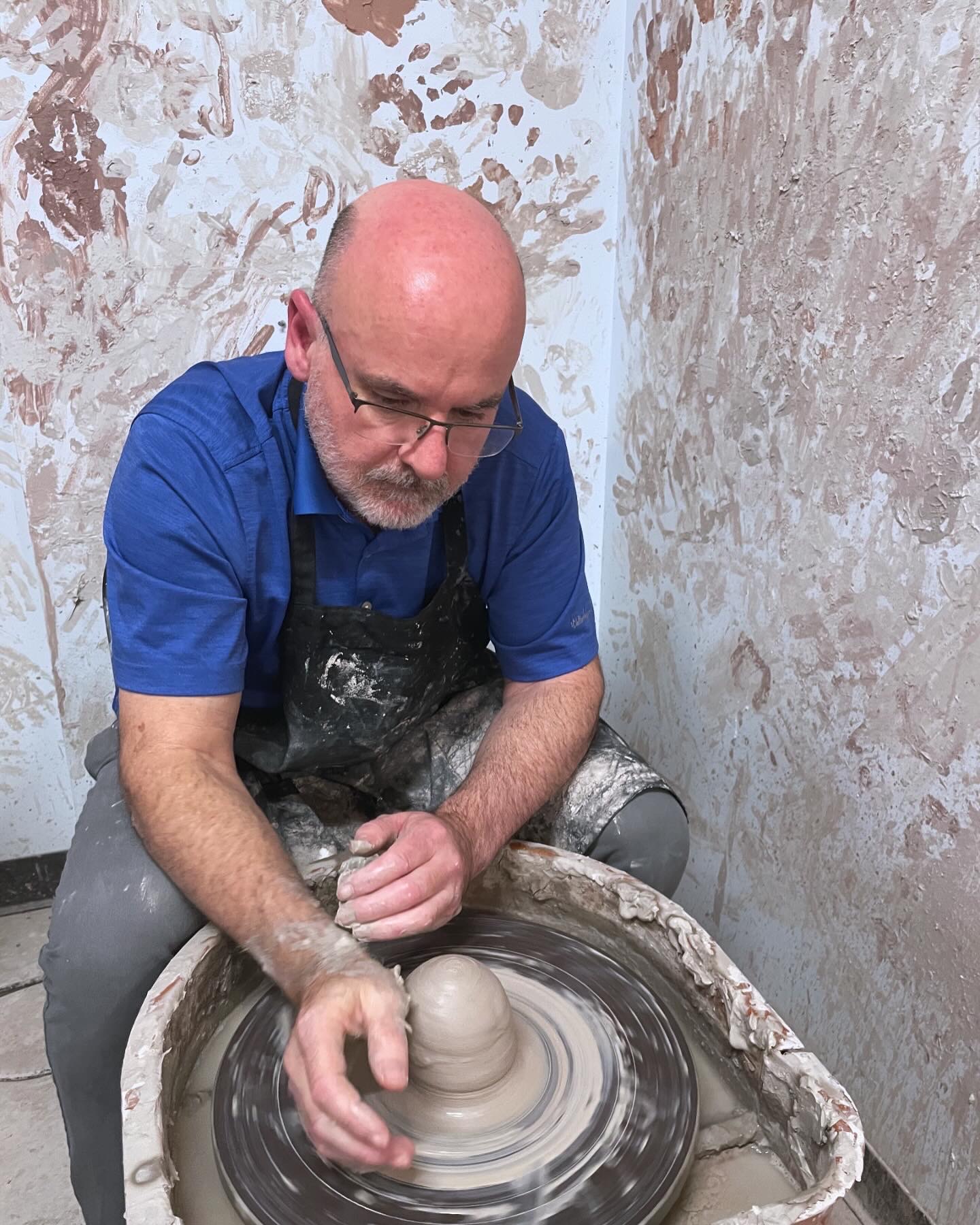 Pottery Date Night Chicago Tickets | Spinning Wheel Pottery Class (Up ...