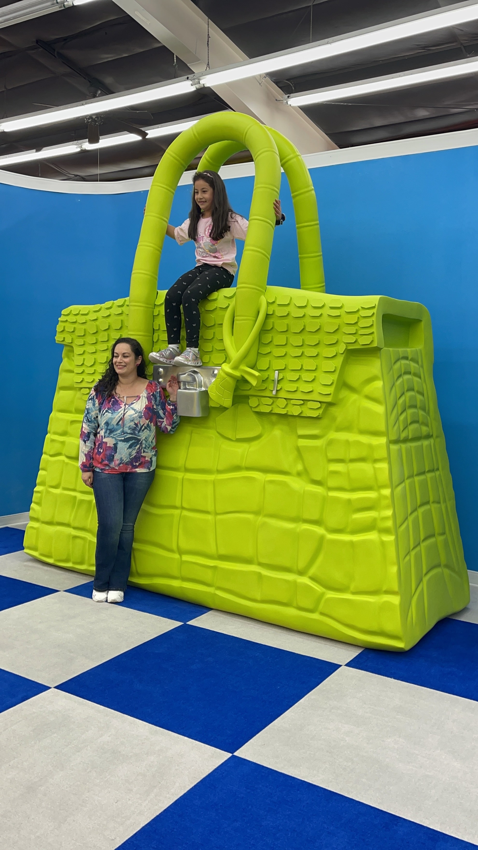 Colossal Museum Houston – Giant Sculptures & Fun for All Ages