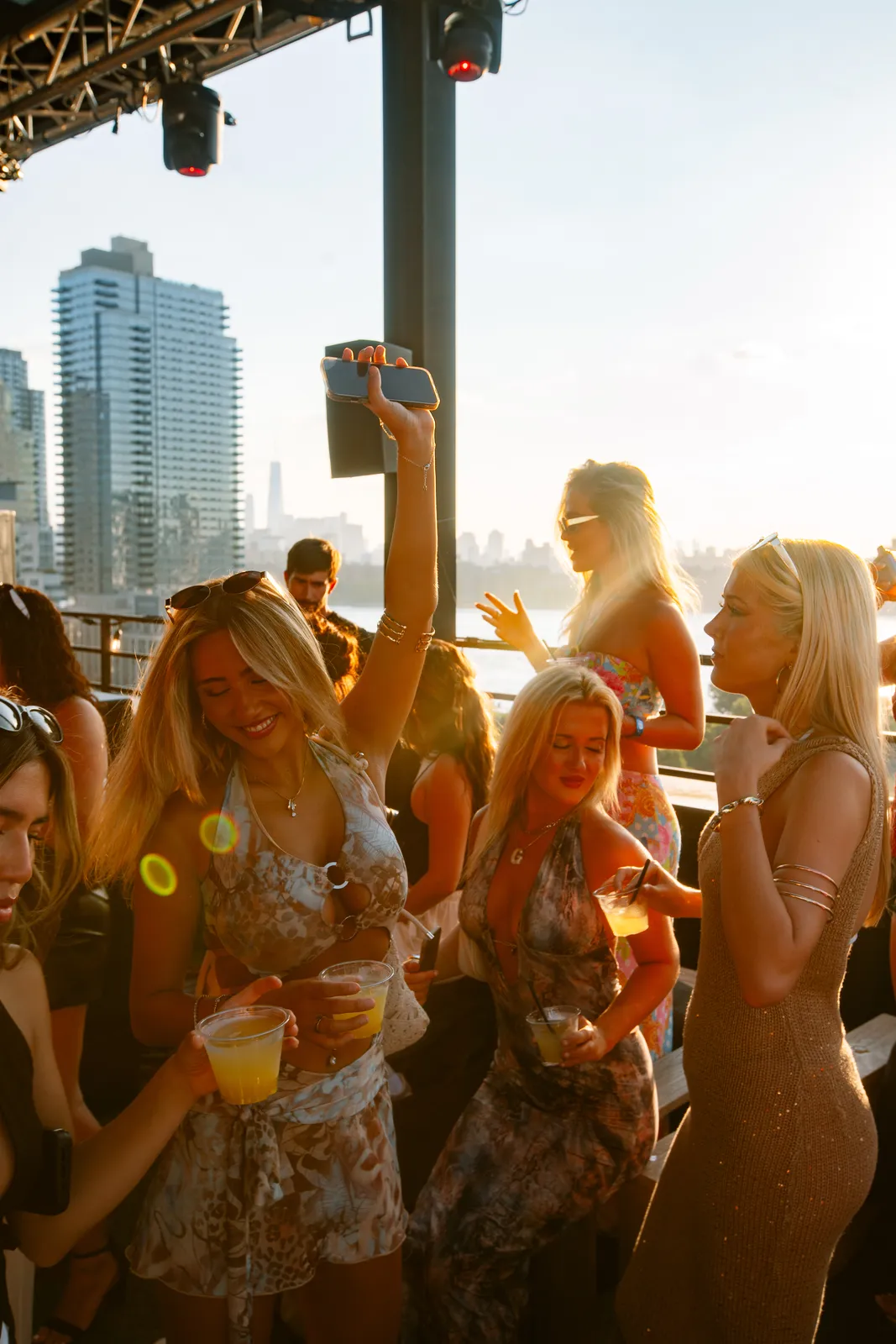 Azure Day Party Chicago Tickets | Rooftop House Music Event