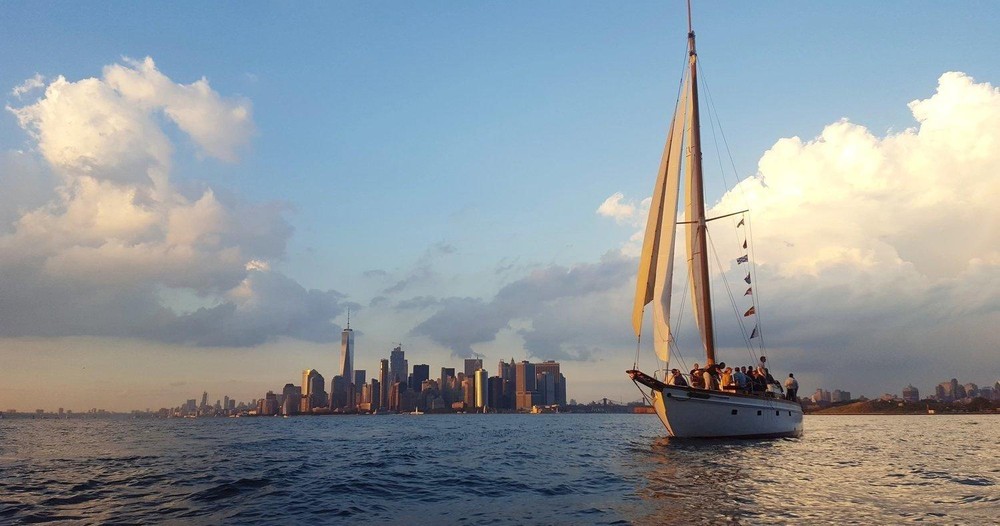unlimited-mimosa-brunch-cruise-aboard-yacht-ventura