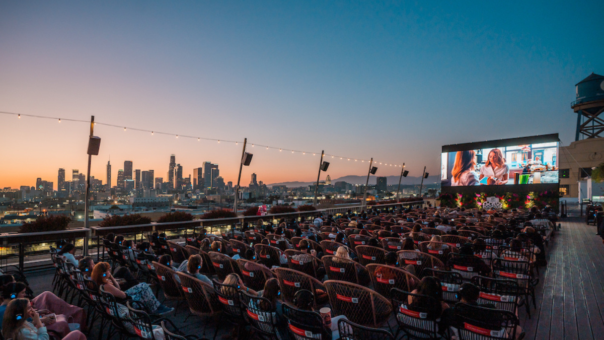 A Gondolier's Guide to the Perfect Date Night for Couples